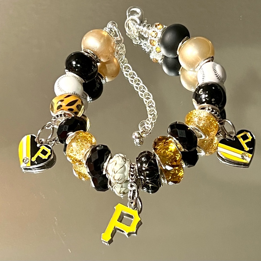 Pittsburgh Pirates Charm Bracelet